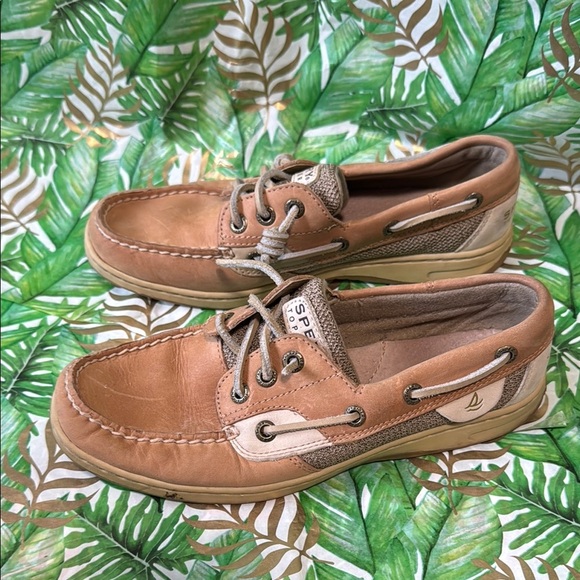 Sperry Tan Boat Shoes with Moccasin Construction - Picture 1 of 5